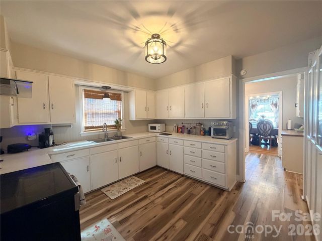 313 E Martin Street, Wadesboro, NC 28170