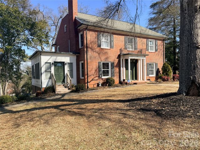 313 E Martin Street, Wadesboro, NC 28170