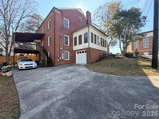 313 E Martin Street, Wadesboro, NC 28170