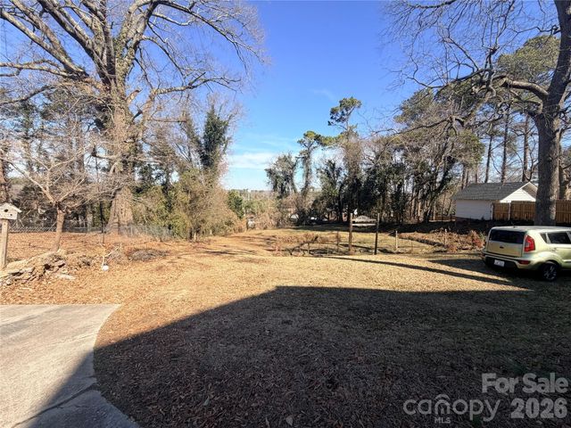 313 E Martin Street, Wadesboro, NC 28170