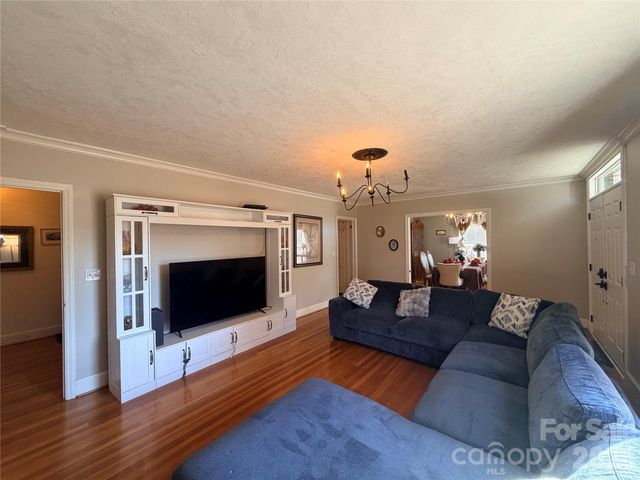 313 E Martin Street, Wadesboro, NC 28170