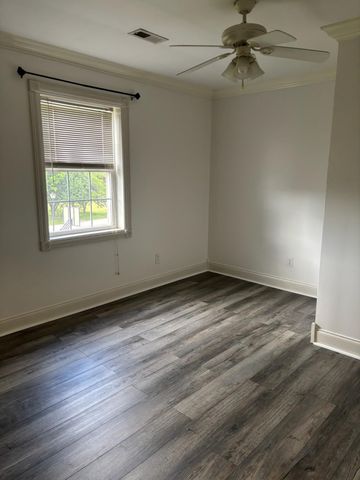 55 Fox Trail, London, KY 40744