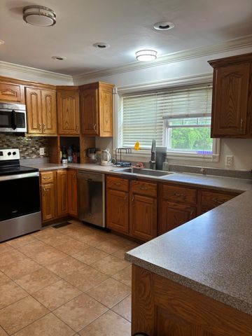 55 Fox Trail, London, KY 40744