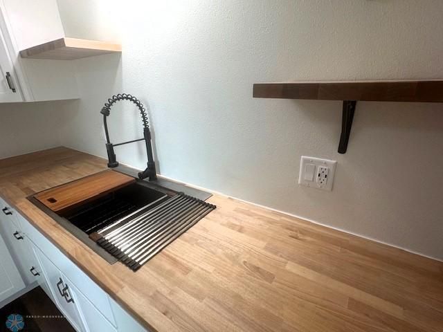 301 W Garfield Avenue, Mahnomen, MN 56557