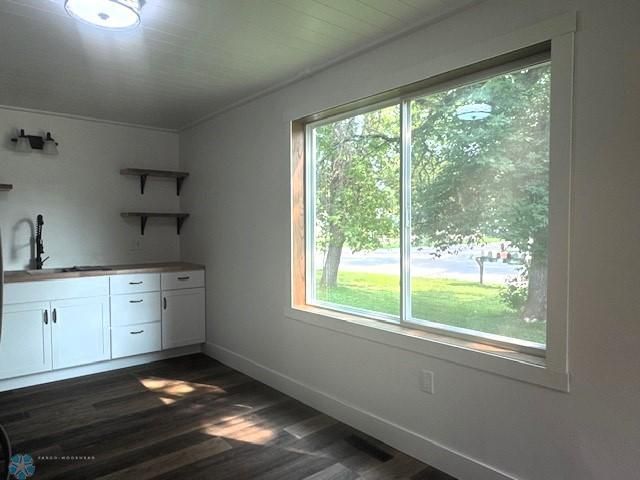 301 W Garfield Avenue, Mahnomen, MN 56557