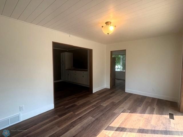 301 W Garfield Avenue, Mahnomen, MN 56557