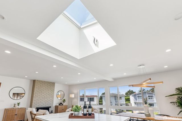 9 Seabreeze Court, Pacifica, CA 94044