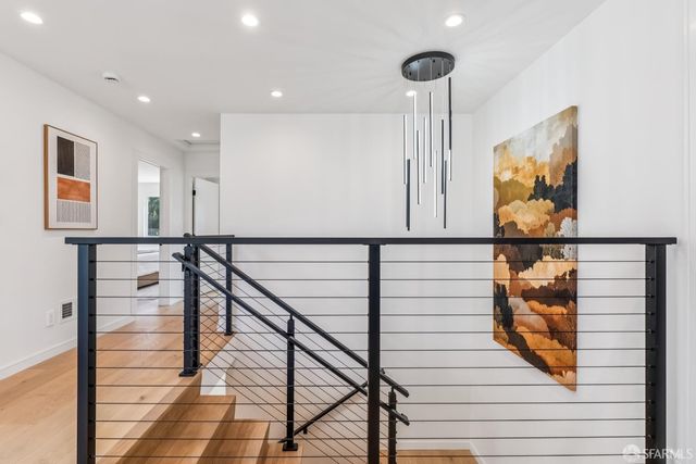 9 Seabreeze Court, Pacifica, CA 94044