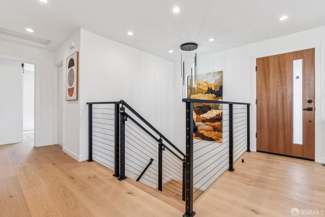 9 Seabreeze Court, Pacifica, CA 94044