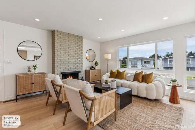 9 Seabreeze Court, Pacifica, CA 94044