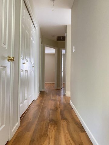 27 Butterfly Branch, The Woodlands, TX 77382