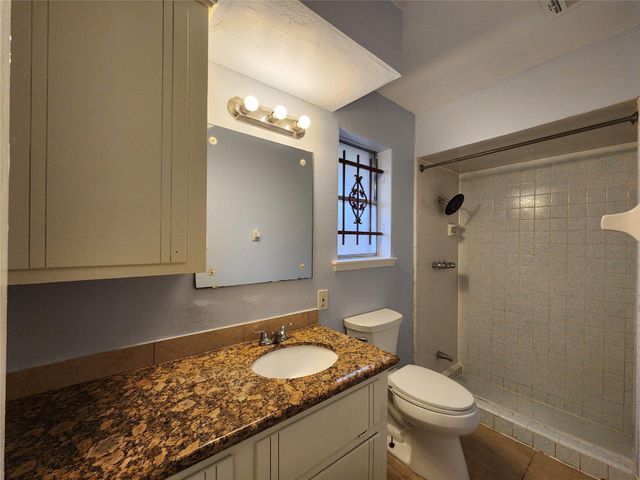 9619 Guest Street, Houston, TX 77078