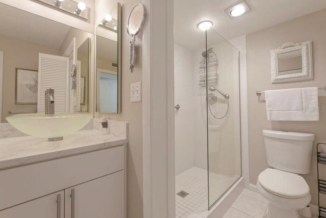 842 BAYPORT WAY 842, Longboat Key, FL 34228