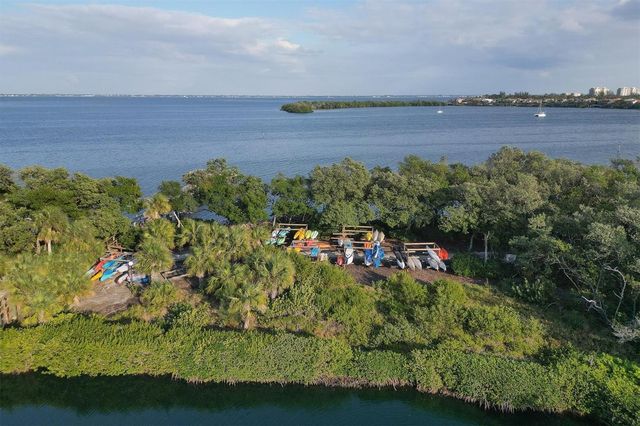 842 BAYPORT WAY 842, Longboat Key, FL 34228