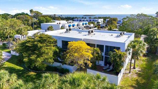 842 BAYPORT WAY 842, Longboat Key, FL 34228