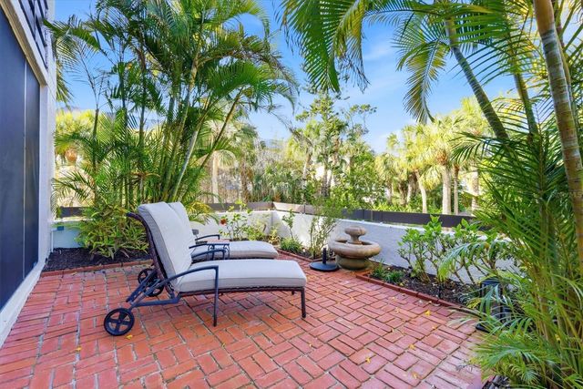 842 BAYPORT WAY 842, Longboat Key, FL 34228