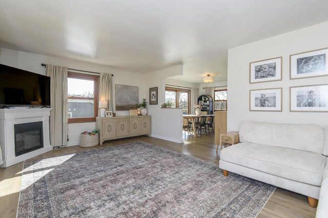 W4011 Hickory ROAD, Hustisford, WI 53034