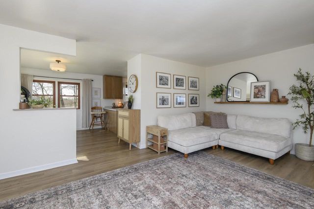 W4011 Hickory ROAD, Hustisford, WI 53034