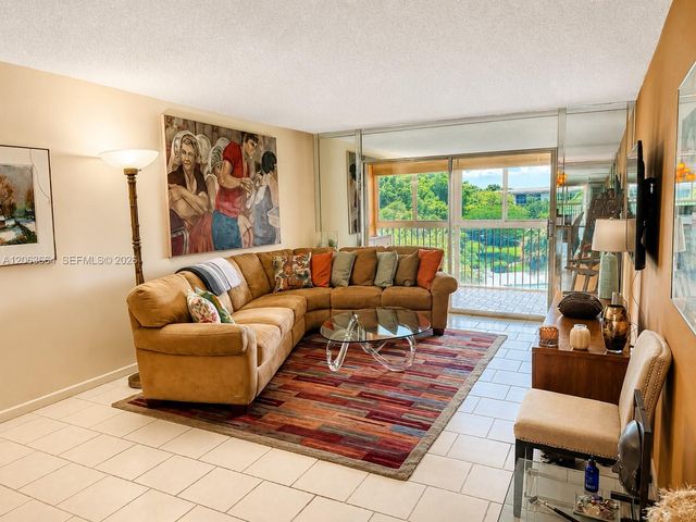 2504 Antigua Ter F4, Coconut Creek, FL 33066