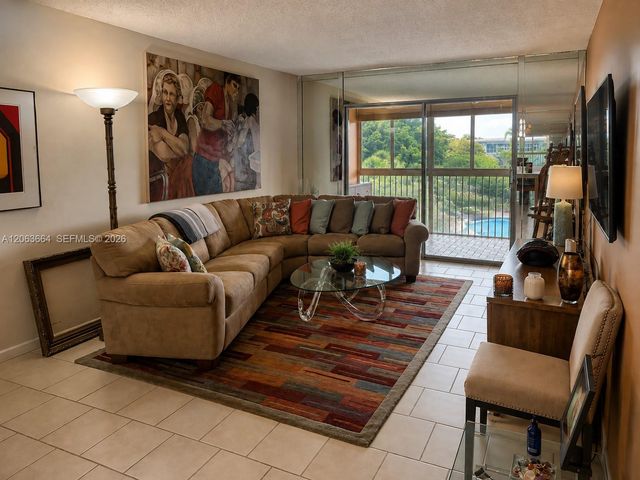 2504 Antigua Ter F4, Coconut Creek, FL 33066