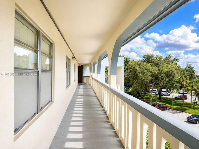 2504 Antigua Ter F4, Coconut Creek, FL 33066