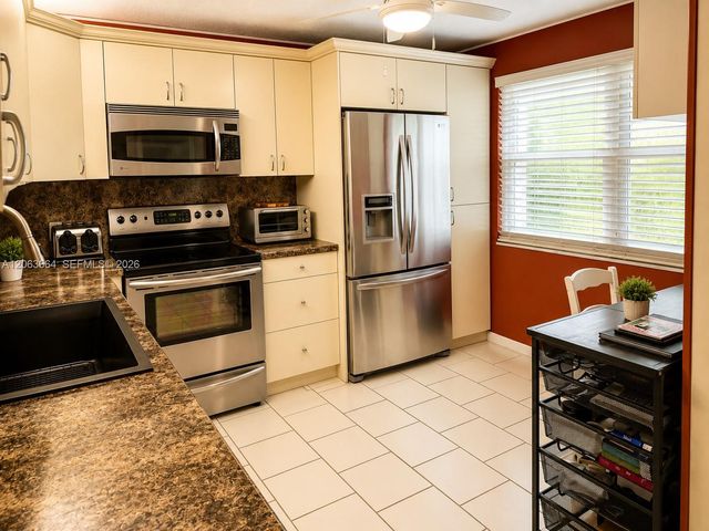 2504 Antigua Ter F4, Coconut Creek, FL 33066