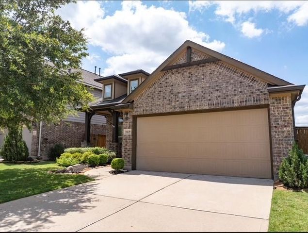19239 S Cottonwood Green Lane, Cypress, TX 77433