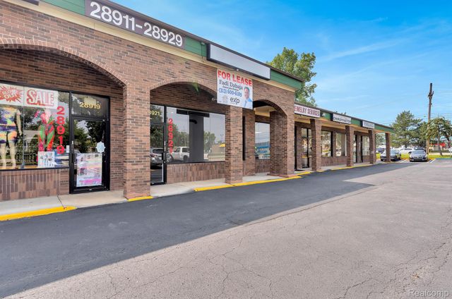 28921 7 Mile Road, Livonia, MI 48152