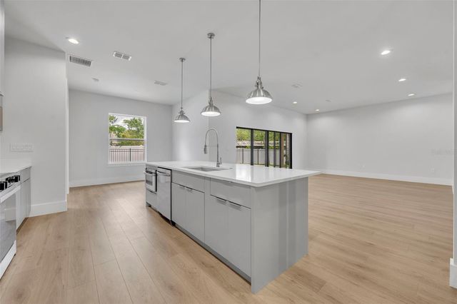 102 BELL PLACE, Winter Park, FL 32792