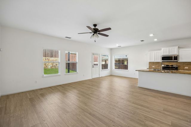 10116 Huntersville Trail, Fort Worth, TX 76108