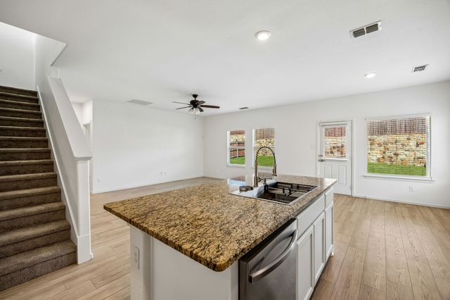 10116 Huntersville Trail, Fort Worth, TX 76108