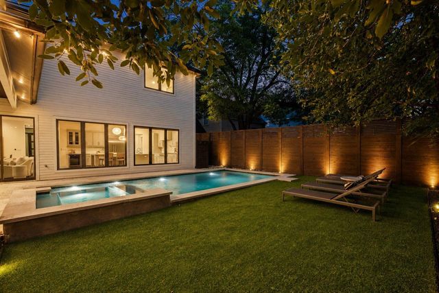 1906 Frazier Ave, Austin, TX 78704