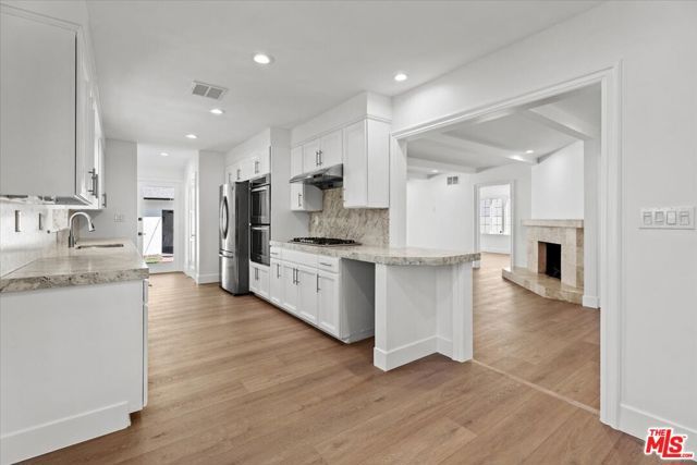 12423 Martha Street, Valley Village, CA 91607