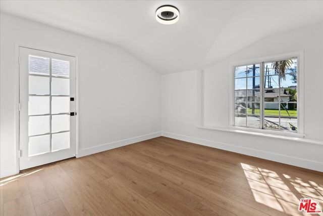 12423 Martha Street, Valley Village, CA 91607