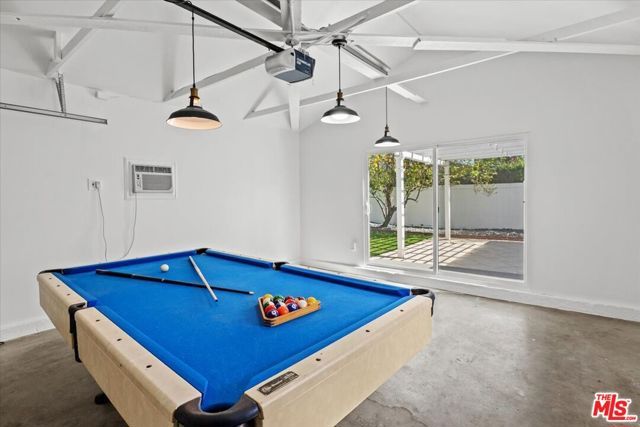 12423 Martha Street, Valley Village, CA 91607