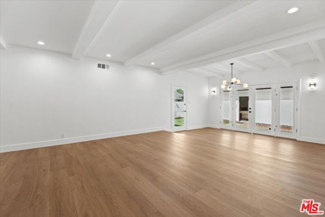 12423 Martha Street, Valley Village, CA 91607