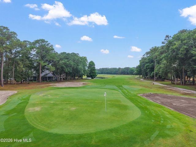 528 Genoes Point Road SW, Supply, NC 28462