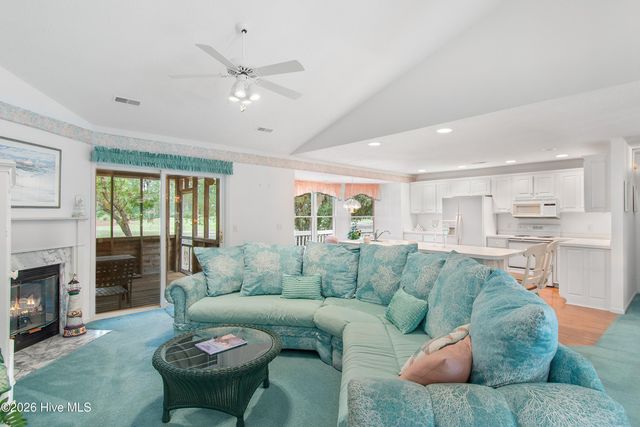 528 Genoes Point Road SW, Supply, NC 28462