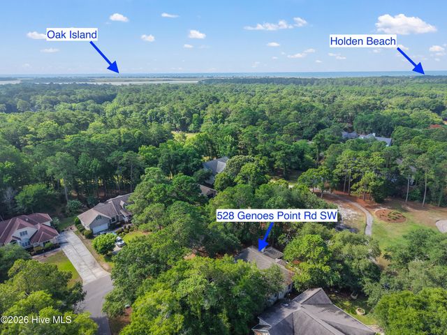 528 Genoes Point Road SW, Supply, NC 28462