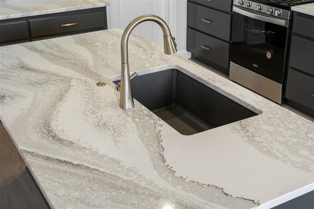 3400 Piney River Drive, Yukon, OK 73099