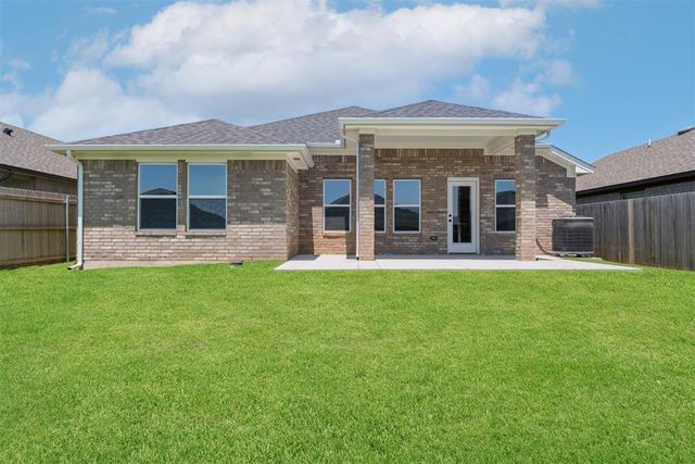 3400 Piney River Drive, Yukon, OK 73099