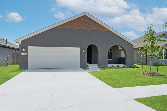 3400 Piney River Drive, Yukon, OK 73099