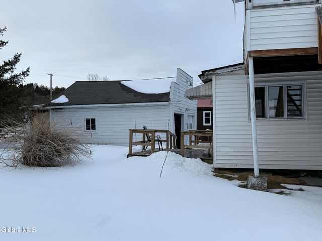 11 Blinn Street, Whitehall, NY 12887