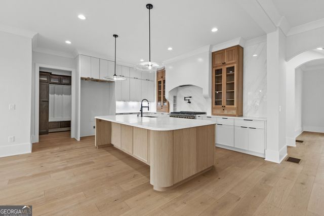 3263 N Bogan Road, Buford, GA 30519