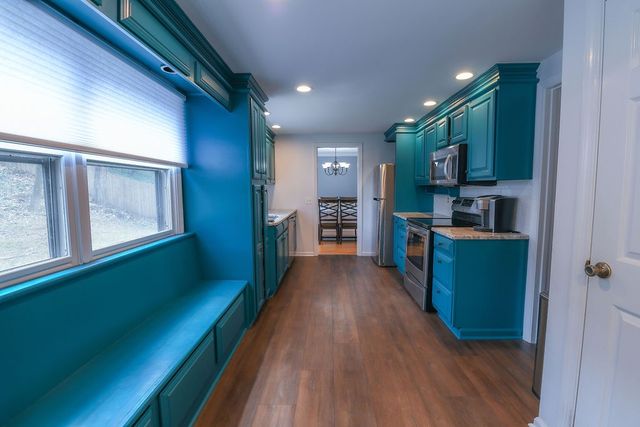 71 Country Corner Lane, Perinton, NY 14450