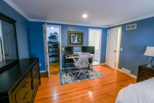 71 Country Corner Lane, Perinton, NY 14450