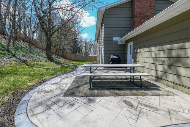 71 Country Corner Lane, Perinton, NY 14450