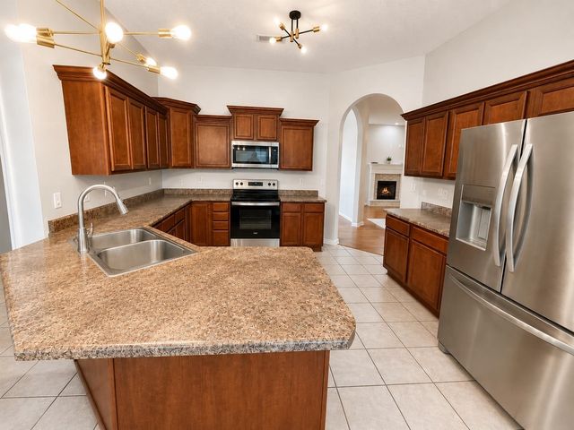5034 FRENCH BROAD LN, Bartlett, TN 38135