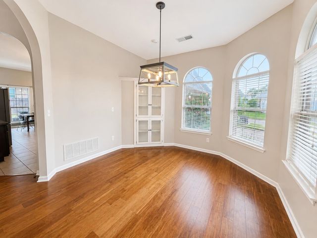 5034 FRENCH BROAD LN, Bartlett, TN 38135