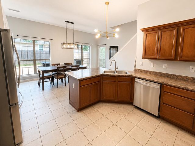 5034 FRENCH BROAD LN, Bartlett, TN 38135